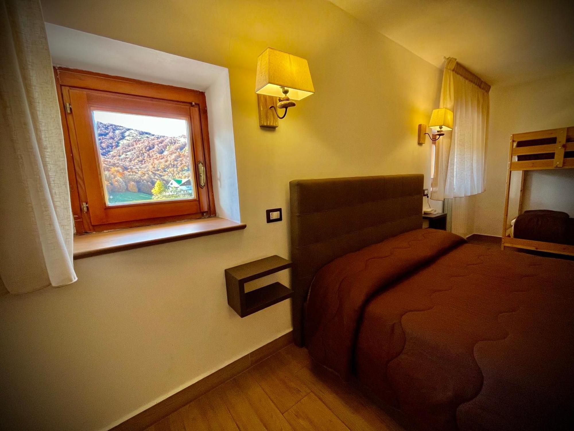 Hotel Pinguino Пескасероли Екстериор снимка